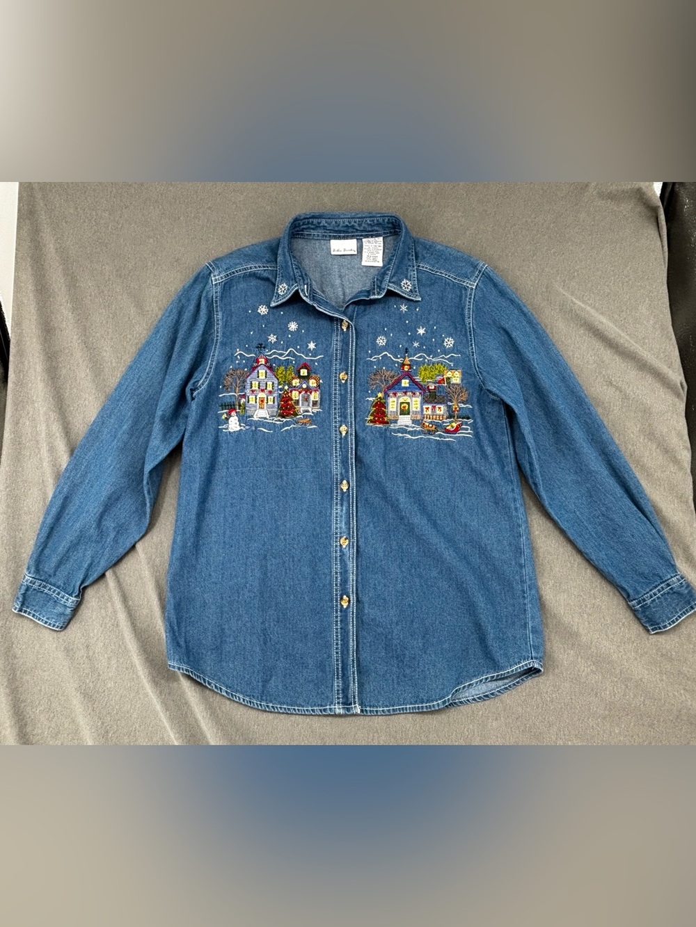 VTG Bobbie Brooks Women Denim Embroidered Christmas Holiday Village L Long Sleev